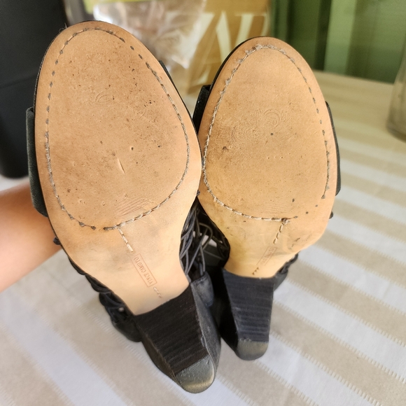 Vince Camuto Evel Heeled Sandals Size 8.5 - Picture 7 of 7